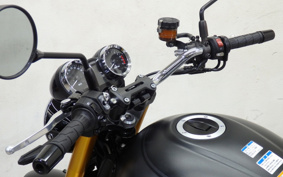 KAWASAKI Z900RS SE 2025 ZR900K