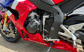 HONDA CBR1000RR-R FB SP 2024 SC82