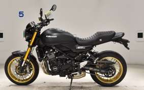 KAWASAKI Z900RS SE 2025