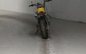 YAMAHA TW225 DG09J