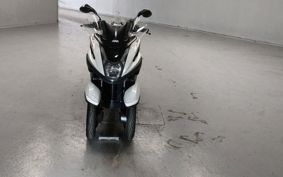 YAMAHA TRICITY 125 SE78