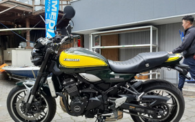 KAWASAKI Z900RS YELLOW  BALL ED 2024 ZR900K