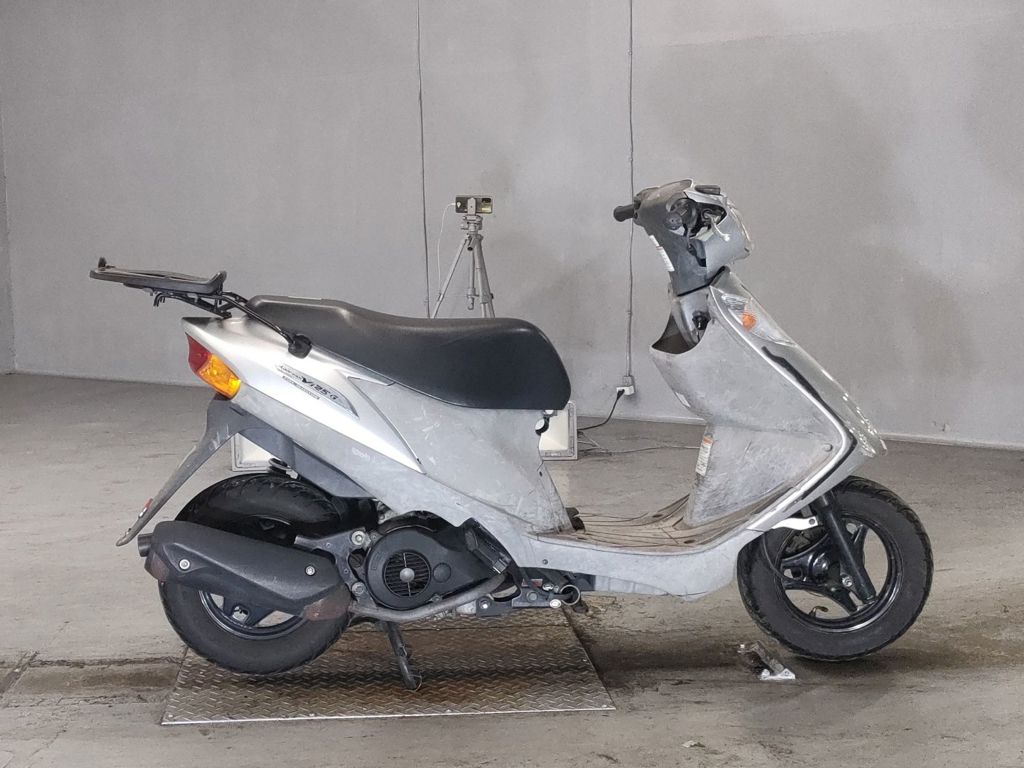 Фото Suzuki ADDRESS V125 с японского аукциона