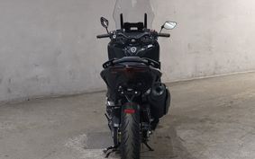 YAMAHA T-MAX 560 SJ19J