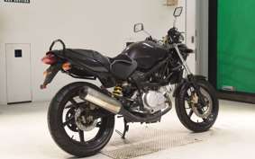 HONDA VTR 250 2005 MC33
