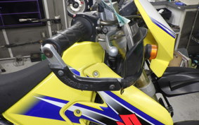 SUZUKI DR-Z400SM 2006 SK44A