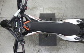 KTM 690 SMC R 2021