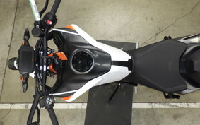 KTM 890 DUKE R 2021