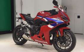 HONDA CBR650R E-Clutch 2025 RH17