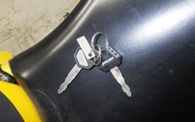 DUCATI 748 MONOPOSTO 2000