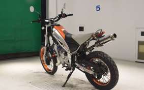 YAMAHA TRICKER