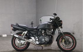 SUZUKI INAZUMA 400 GK7BA