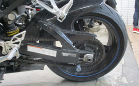 SUZUKI GSX-R1000 2004 BZ111