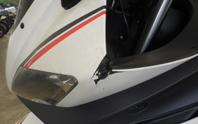 YAMAHA YZF-R125