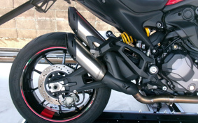 DUCATI MONSTAR 937 PLUS 2021 1M00