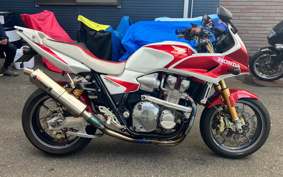 HONDA CB1300SF BOLDOR 2005 SC54