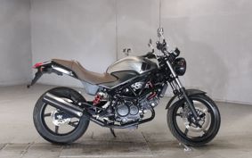 HONDA VTR 250 MC33