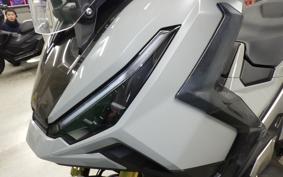 HONDA X-ADV 750 2025 RH21