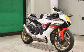 YAMAHA YZF-R1 2022 RN65J