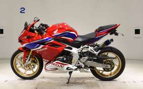 HONDA CBR250RR A 1999 MC51