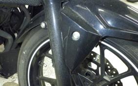 SUZUKI GSX250 R