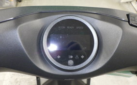 HONDA EM1 e: 2010 EF16