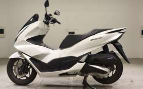 HONDA PCX125 2004 JK05