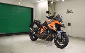 KTM 1290 SUPER DUKE GT 2023