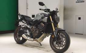 HONDA CB650R E-Clutch 2025 RH17