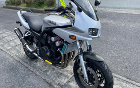 YAMAHA FZ400 1997 4YR