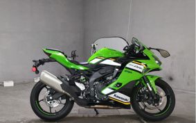 KAWASAKI  NINJA ZX-4RR ZX400P