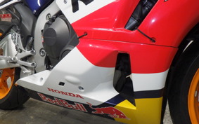HONDA CBR600RR GEN 3 2013 PC40