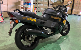 HONDA CBR1000F 1995 SC24