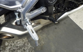 TRIUMPH TRIDENT 660 2024