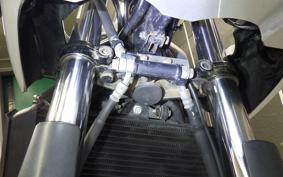 YAMAHA FZ400 1997 4YR