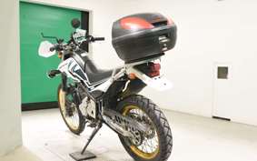 YAMAHA SEROW 250 Gen.2 2019 DG17J