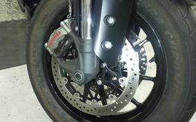 TRIUMPH ROCKET III ストームR 2025