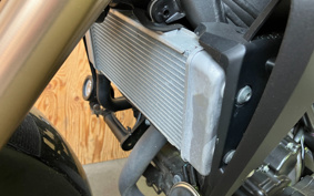 HONDA CB250R MC52