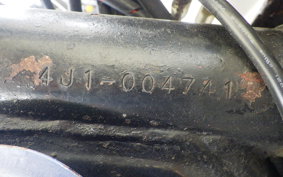 YAMAHA SR250 4J1
