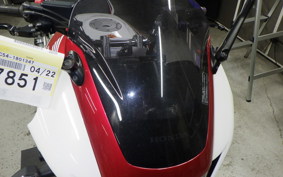 HONDA CB1300SB SUPER BOLDOR A 2011 SC54