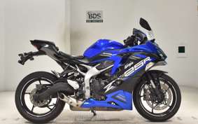 KAWASAKI ZX-25R 2013