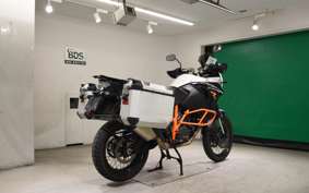 KTM 1190 ADVENTURE R 2015