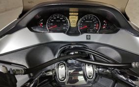 SUZUKI SKYWAVE 250M CJ45A