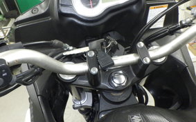 SUZUKI Vｽﾄﾛｰﾑ650A 2012