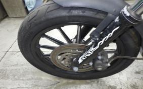 HARLEY XL883N 2010