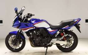 HONDA CB400 SUPER BOLDOR A 2024 NC42