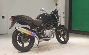 HONDA VTR 250 2022 MC33
