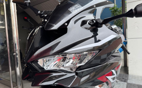 KAWASAKI NINJA ZX-25R ZX250E