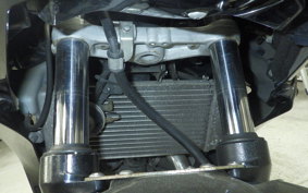 SUZUKI GSR250F