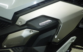 HONDA X-ADV 750 2023 RH10
